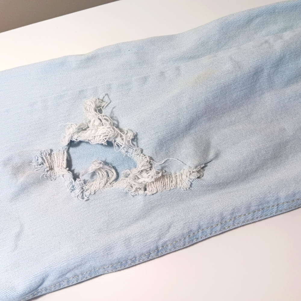 Wide leg ripped jeans-Wild Fable-Size 4 - Picture 3 of 5